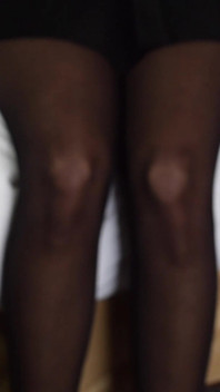 Eating Sexy Brunette Viva Anthea's Pantyhosed Pussy Out