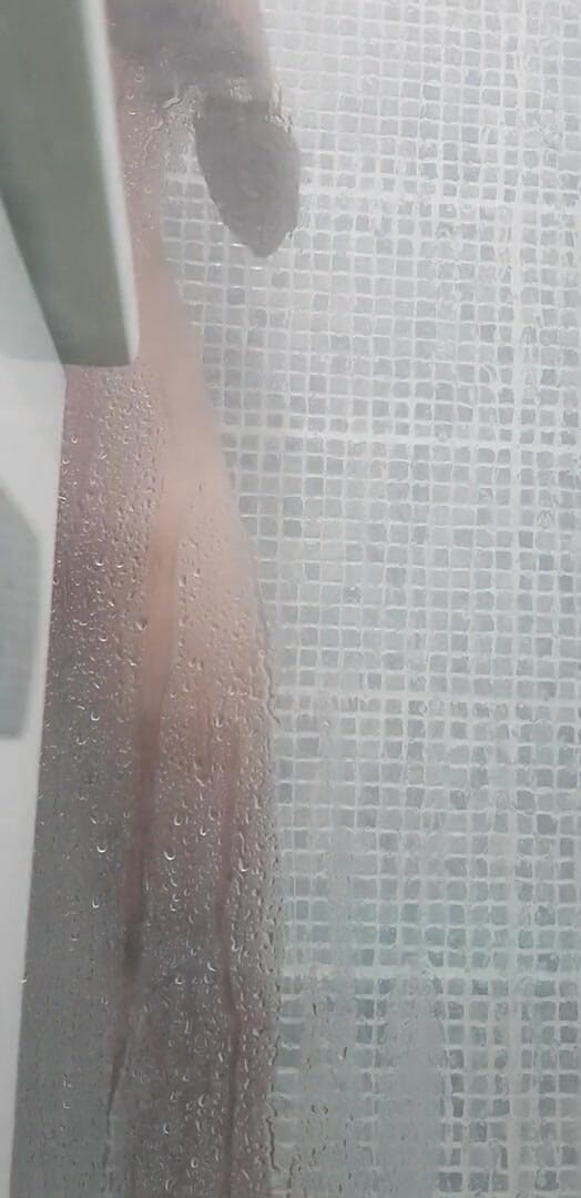 TheSerbianWulf: Mandi untuk pagi yang baik