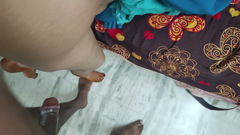 Desigirlsiri: Desi Indian Hot Stepsister Fucking While No One in Home...