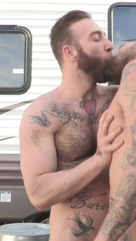 Manalized - sumisa amante de la leche