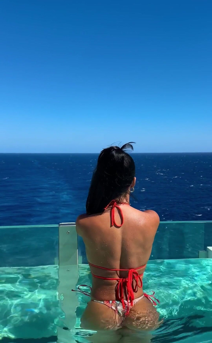 Miss Lexa: Come ti piace il tuo lunedì?