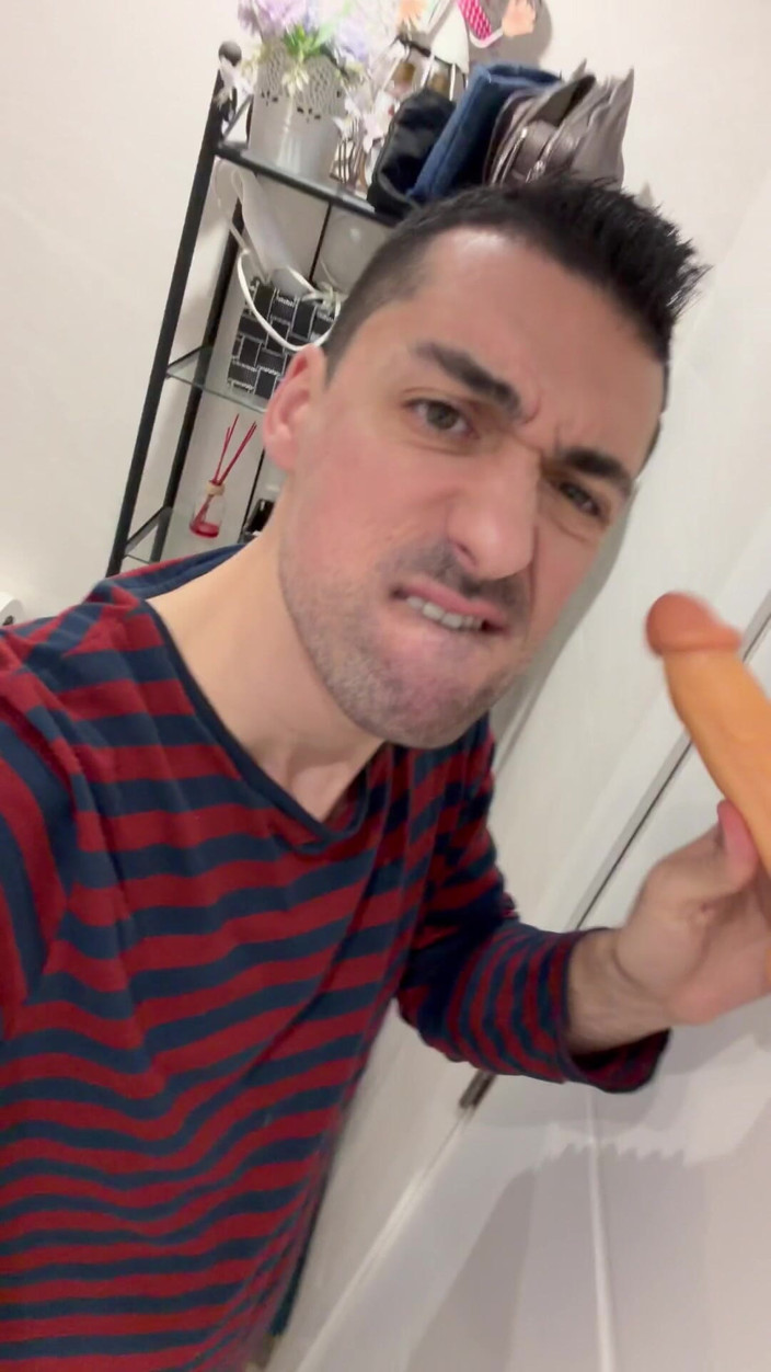 Liam Harding: Papi Cabalgando Dildo