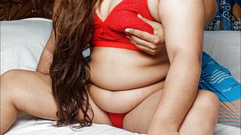 Nadiyabd: Stepmom Shares Bed with Naughty Stepson - Hard Taboo Night Fuck