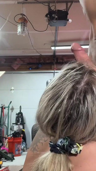 Перший раз лупцювання яєць мого хлопця