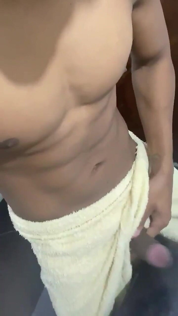 Vida Noite: Kamu perlu membuktikan kepada kontolmu betapa setianya kamu terhadap dia