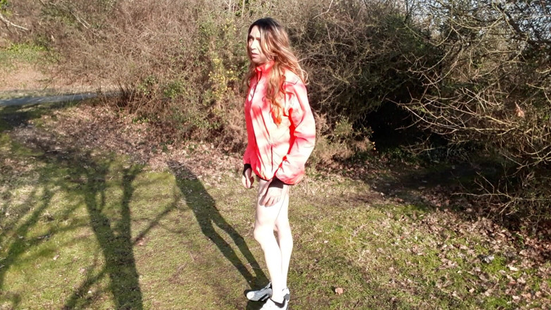 The Midnight Minx: Crossdresser themidnightminx pakaian olahraga