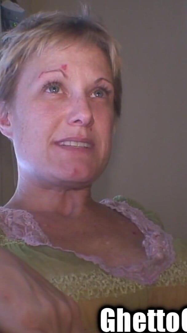 Ghetto Confessions: Verdammt Dicke Blonde Geezer Titten Und Blowjob Titten, Tittenfick, Sperma...