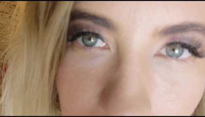 Erotic Tanya: Adorazione degli occhi JOI