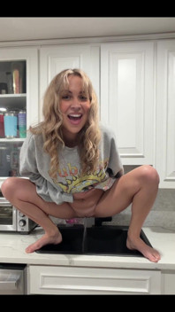 Peeing in My Dads Kitchen Sink While Pet Sitting
