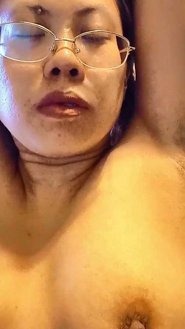 JasmineJade: التباهي بإبطي الغامض تحت الشمس المجلد 20