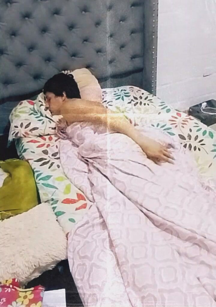 femboyass469: Vídeo Antigo, Alguém Me Grava Nu E Meu Pau Fica...
