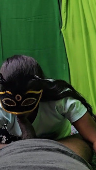 Isteri Tamil blowjob kepada kawan suami