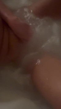 MILF Tub Time Alone