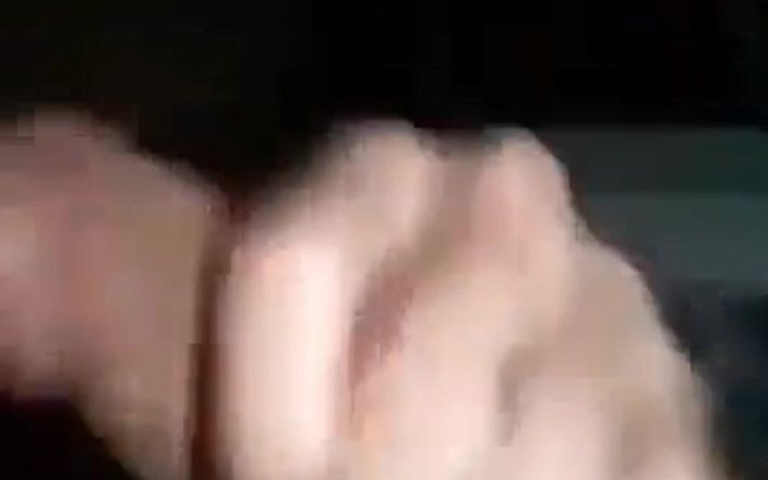 Jimhamster: Развлекаюсь с собой.