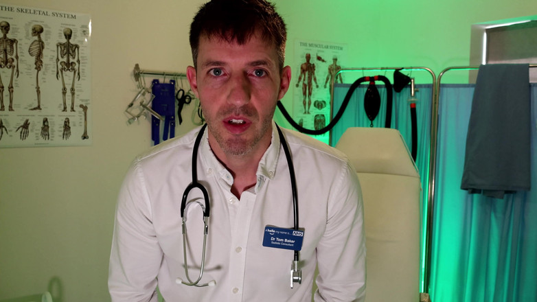 TomBakerBDSM: देखने का बिंदु लॉकटोबर - डॉ बेकर के साथ शुद्धता की जांच (4k)