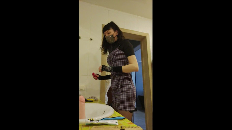 GinnaGg: Traite ce gode - Ginnagg, MILF sexy