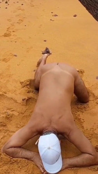 Ladysilva Nude on the Beach