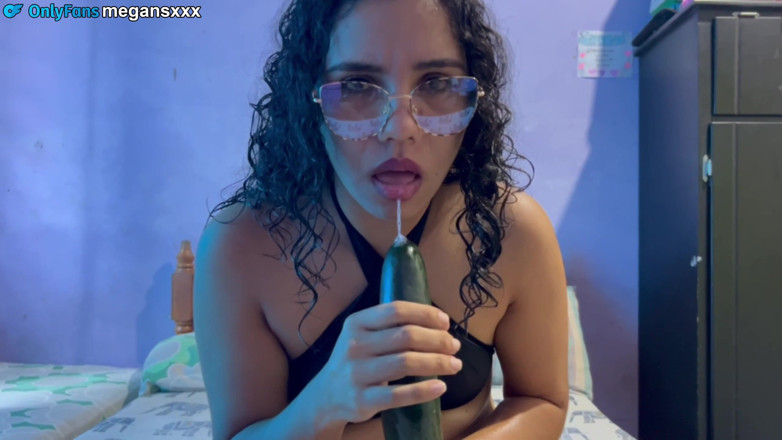 MeGanSxx: Playing with a Cucumber, Carrot and Vibrator, Thank You for...