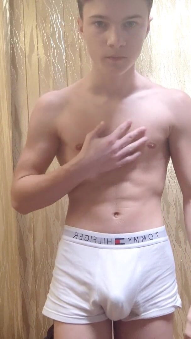 Alex sport: New hot flexing with jerking off