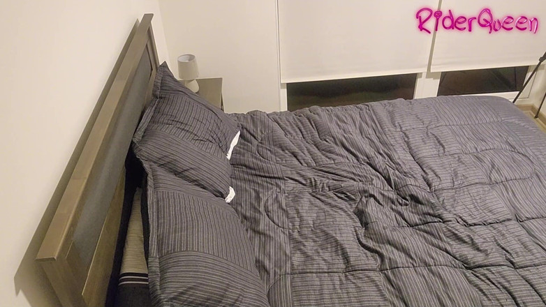 Riderqueen: Hommes, grosse bite 29, étalon, creampie énorme, éjacule à l’intérieur 3 caméras, v2