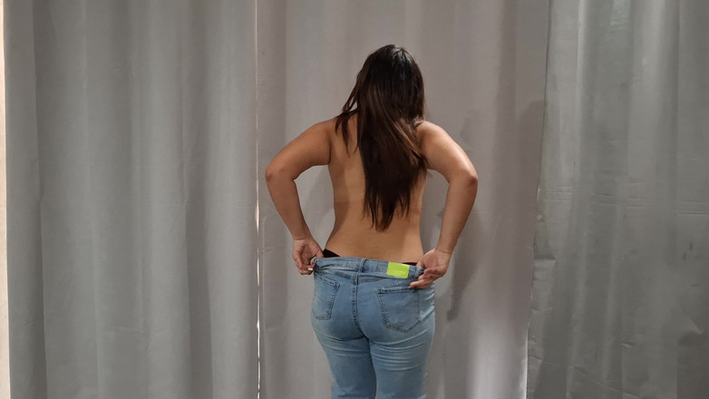 SugarPose: Chloe kamera için soyunuyor ve poz atıyor