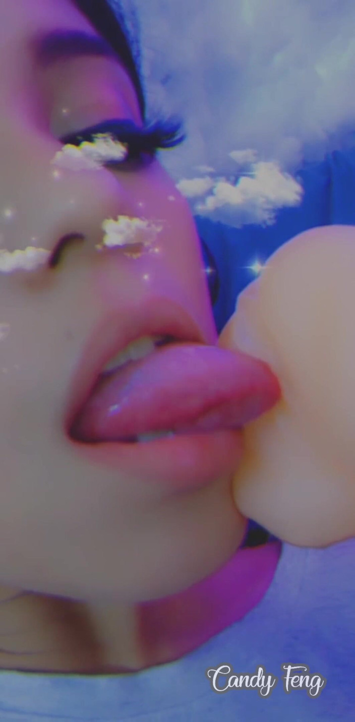 Candy Feng: Lesbo games