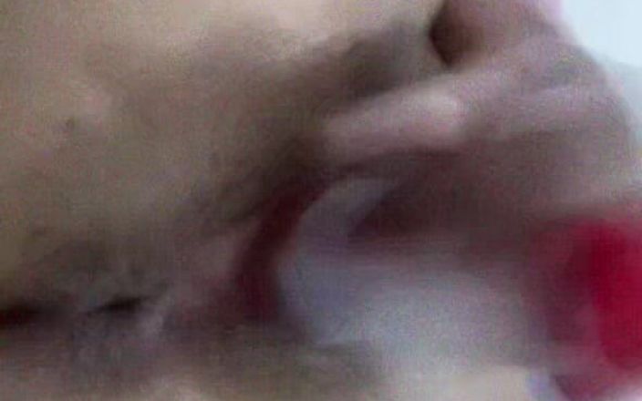 acro69: Panggilan Video Panas Tidak Terkendali