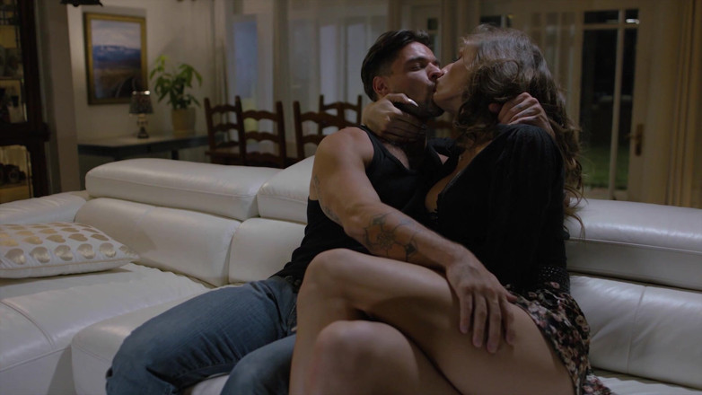 Transsensual: TS Love Stories 7 Scene 3 TS Passion