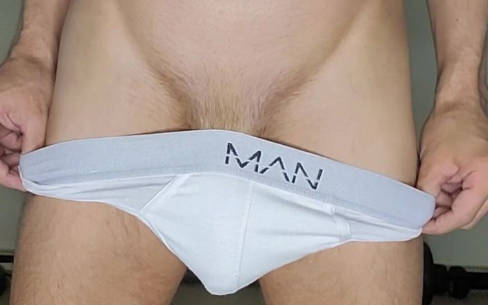 Twotwinkhusbands: Băiatul musculos Rowan își dezvăluie pula