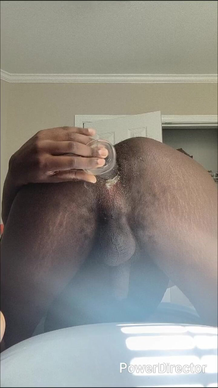 DaBlackFemboy: Creamy Femboy ตดในท่าหมา