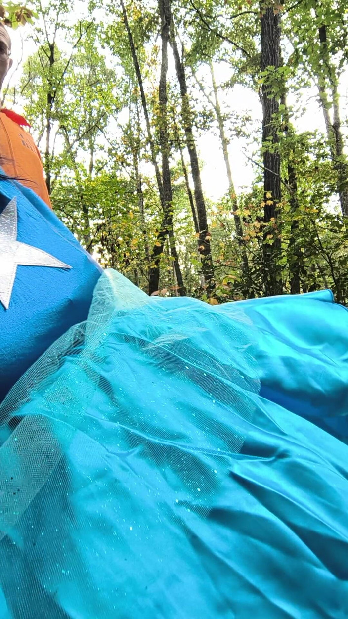 HerculesnVENUS: Zlobivá herečka venkovní scéna Útěke se snaží dostat do kundičky