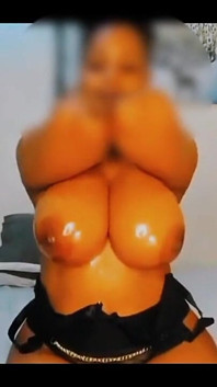 큰 후장 밀프는 라이더 개거와 시오후키