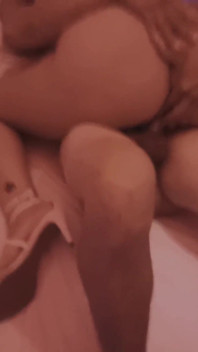 Bini Panas Dalam Seks Bertiga Dengan Kawan Dan Suami Cuckold Wanker - Ratu Spades