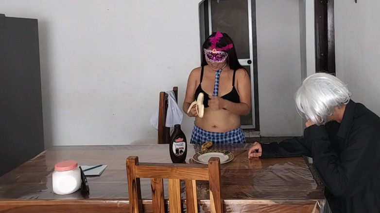 NEGRITA SEXY: मैं एक ऐसे आदमी के साथ गई जिसे नाश्ते में आंखों पर पट्टी बांधी गई थी, फिर मैं वेश्या की तरह मेज पर चढ़ गया