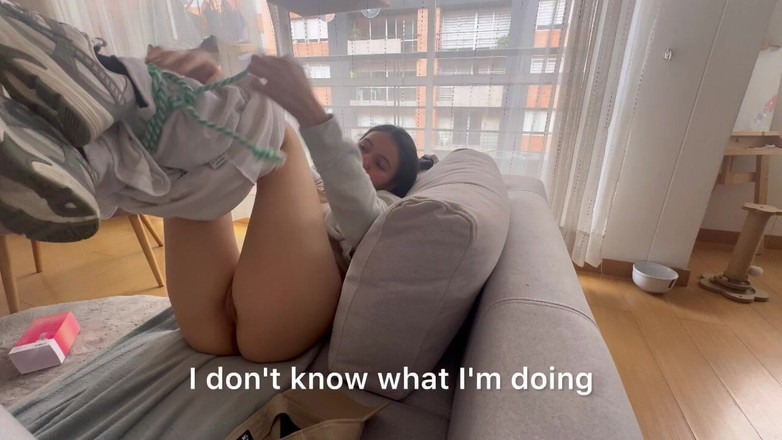 scarlettandc: 이웃이 나를 묶고 장난감으로 벌을 줍니다