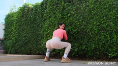 PassionBunny: Tập luyện với Passionbunny - ngày 1 - ngồi xổm