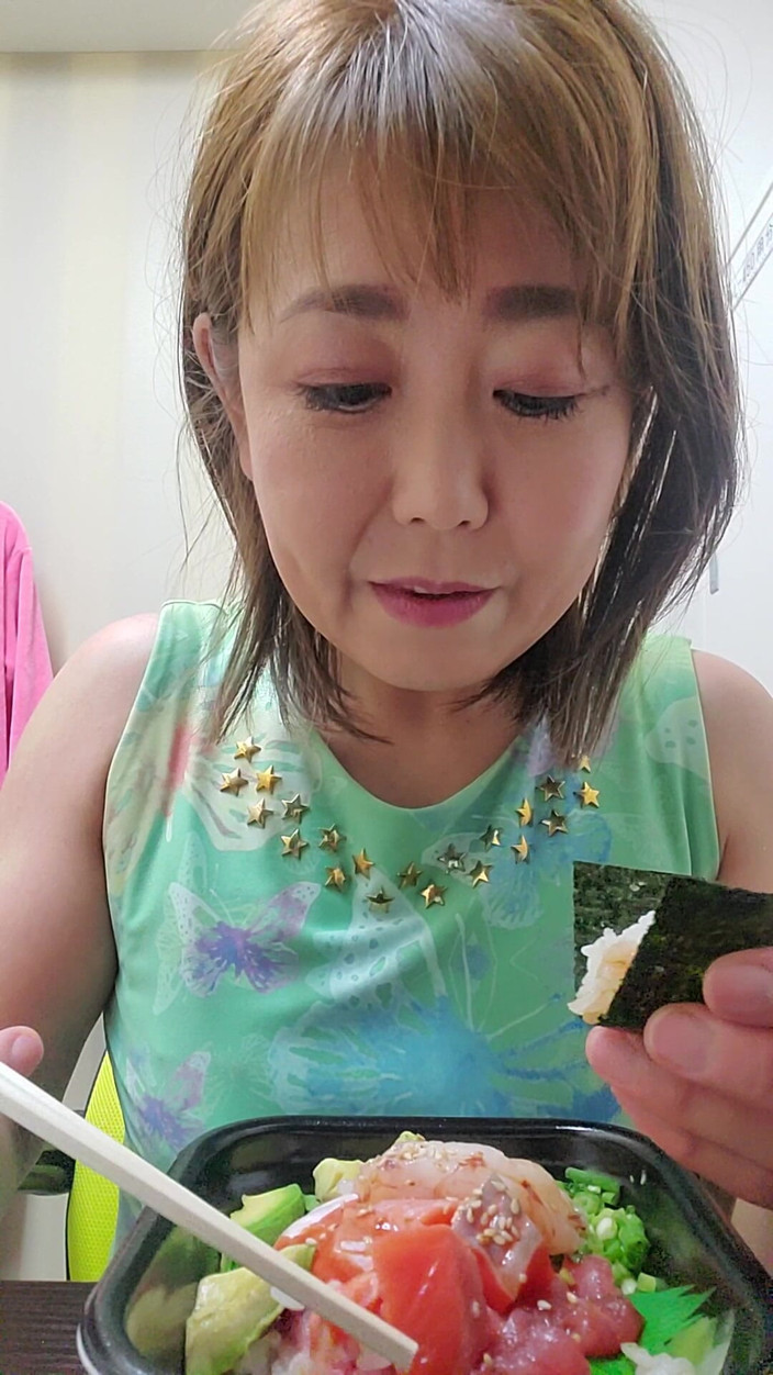 Mayumi Kanzaki: เวลาพักกลางวัน