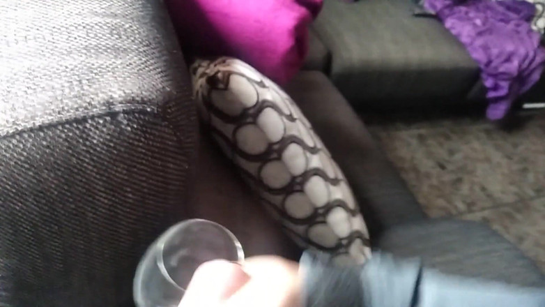 Elvissc: Cumshot on Cup From Horny Guy and Huge Hard Cock