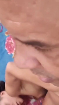 Karısının üvey sevgilisiyle anal seks