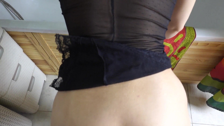 Anal Fans Couple: Met a guy in Tinder and he fucked me in...