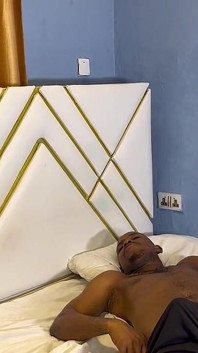 Wird im schlafzimmer gefickt
