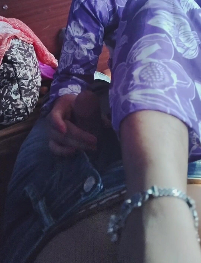 Khushboobhabi: Girl gave condom to boy in bus