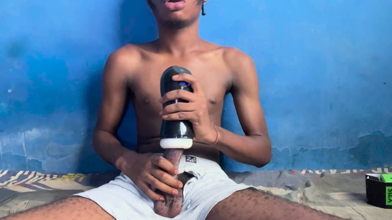 Mrinnocent69 Solo: Având cel mai bun timp cu Pizda mea lanternă