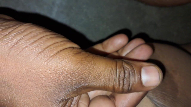 Sumaj: Evli kız sikiliyor