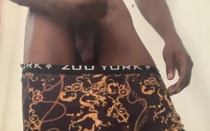 Eroticalistic: Дік і Впевнений