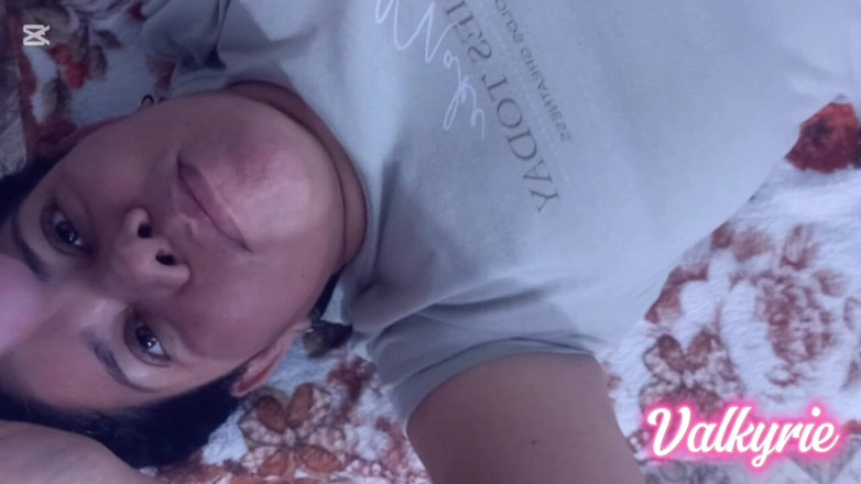 Valkyrie and Luigy Couple: 成熟した妻のしゃぶり