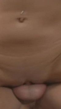 Kora Cummings blond milf z dużymi piersiami jest napaloną żoną