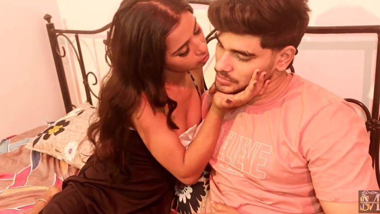 SexmasterHub: Abang tiri berkongkek tegar dengan adik tiri – video seks desi...