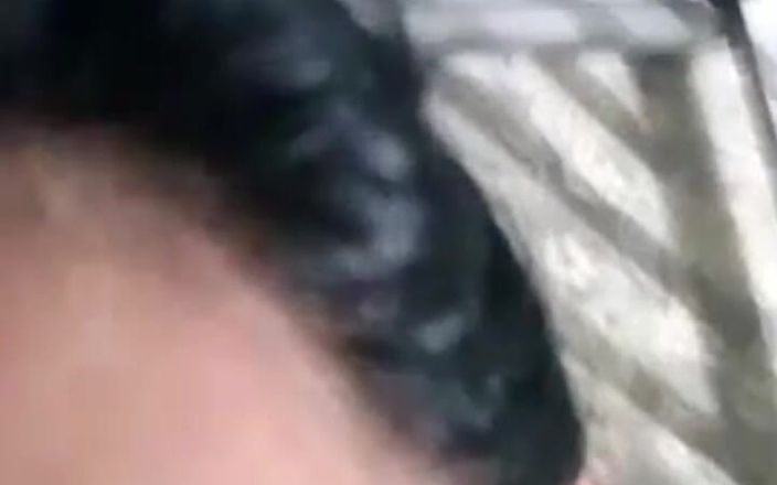 Carol Rayos De Guzman: Cô gái Philippines gọi video sex với chồng một mình...
