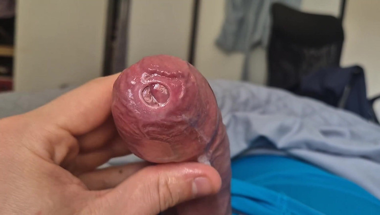 GloomyChase977: Phimosis schwanz precum tropf-nahaufnahme